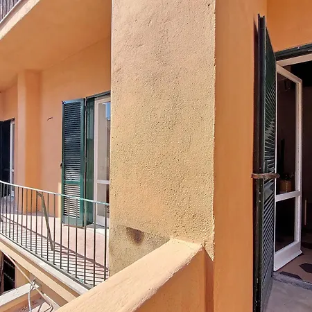 Trastevere Cisterna 4 * Roma