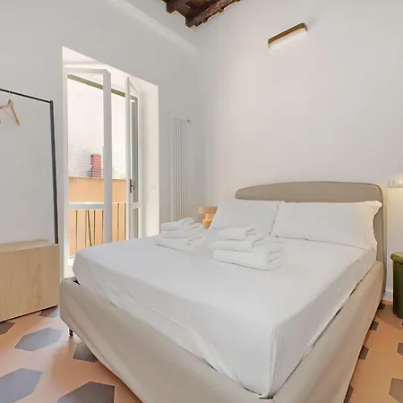 Trastevere Cisterna 4 * Roma