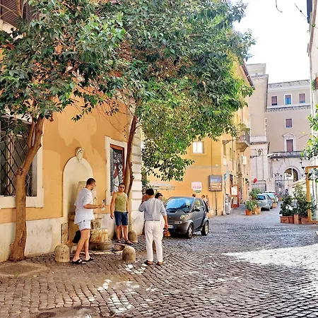 Trastevere Cisterna 4 * Roma
