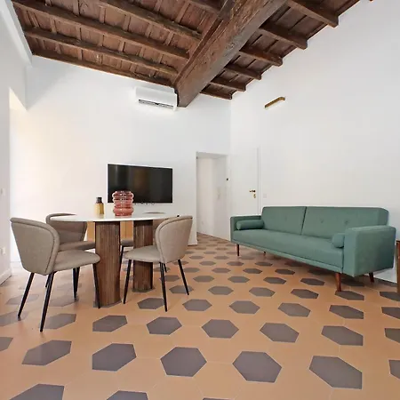 Trastevere Cisterna 4 *