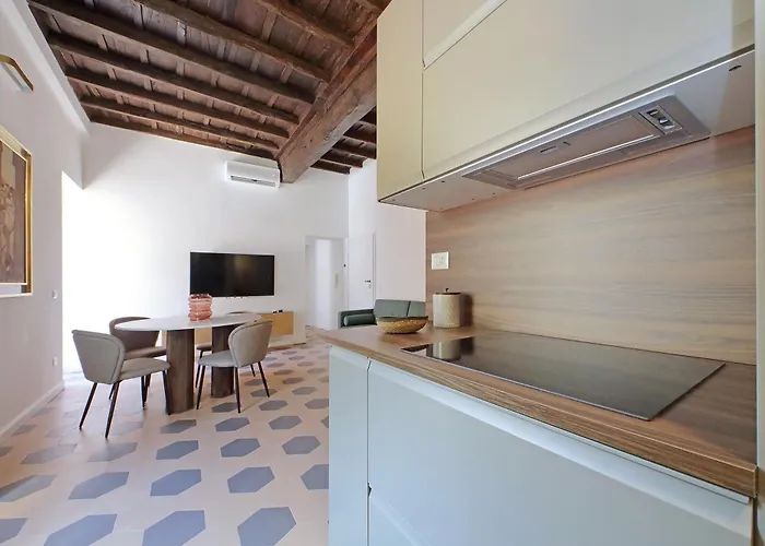 Trastevere Cisterna 4 *